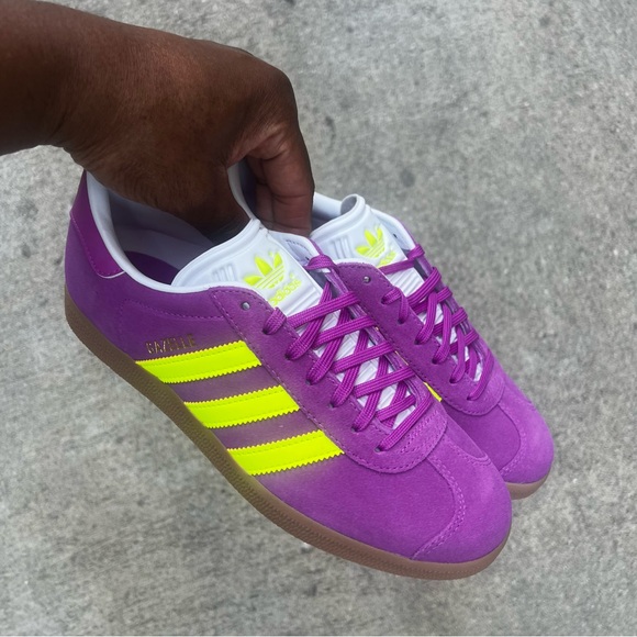 WMNS ADIDAS ORIGINALS GAZELLE PURPLE BURST NEON SOLAR YELLOW SHOES SNEAKERS - Picture 12 of 17